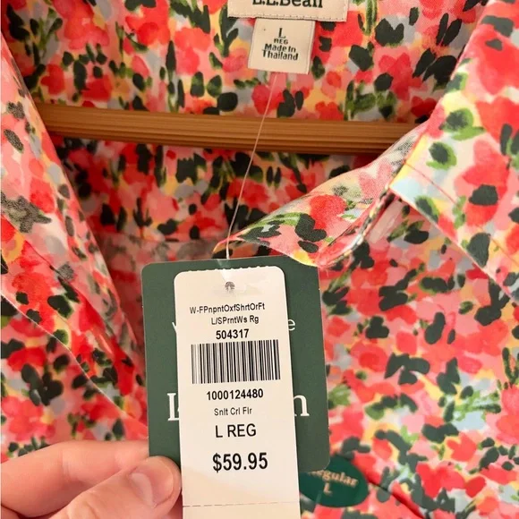 BRAND NEW- L.L. Bean Floral Button Down Shirt - Red and Green - Picture 5 of 5
